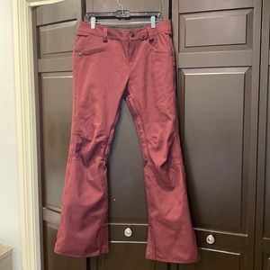 Volcom Women’s Ski/Snowboard Pants - Sz Med